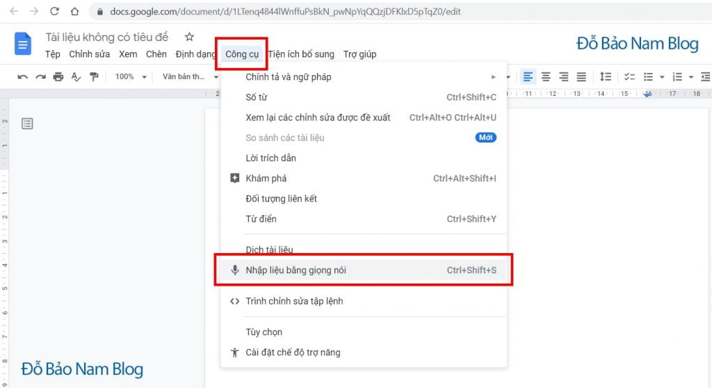 Bạn click vào Công cụ - Nhập liệu bằng giọng nói.