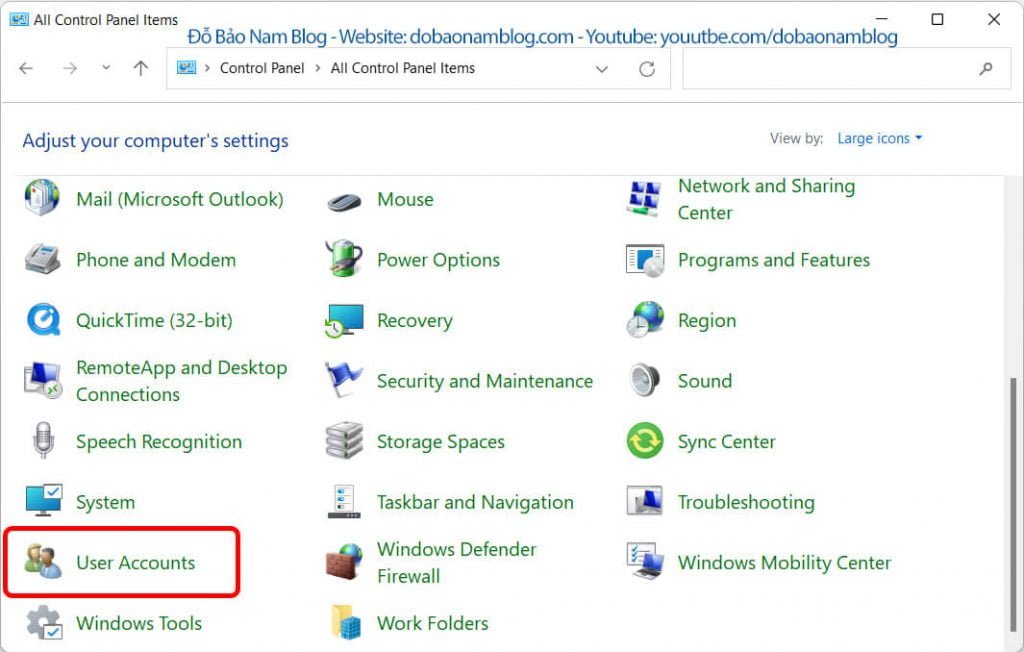 Khi cửa sổ Control Panel được mở, bạn click vào User Account.